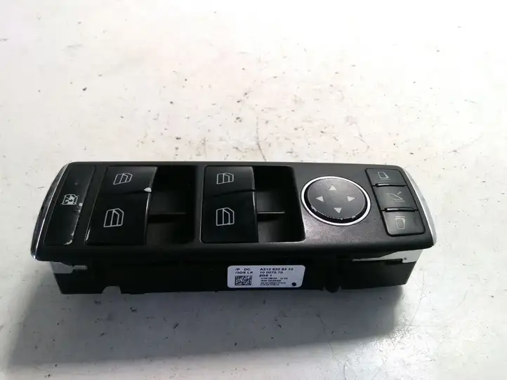 Mercedes-Benz C W204 (2007 - 2014) A2128208310 Блок кнопок стеклоподъемников — фото 1