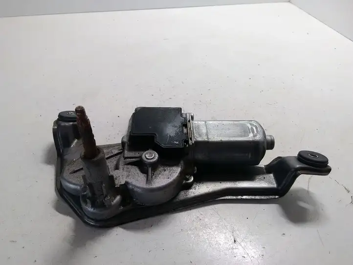 Toyota Corolla Verso AR10 (2004 - 2009) 851300F010 Двигатель стеклоочистителя заднего стекла — фото 3
