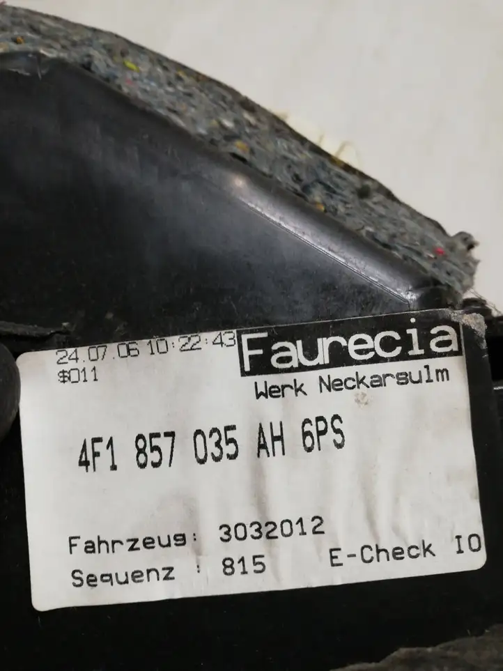 Audi A6 S6 C6 4F (2004 - 2008) 4F1857035AH Бардачок в сборе — фото 7