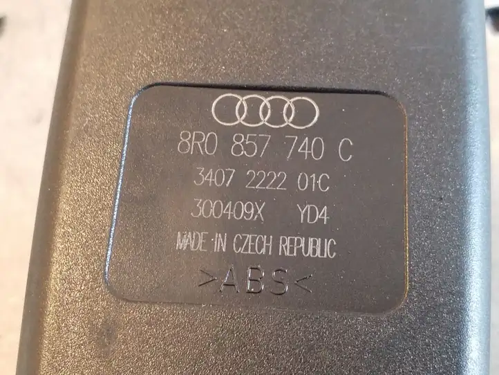 Audi Q5 SQ5 (2008 - 2012) 8R0857740C Задний средний замок ремня — фото 3