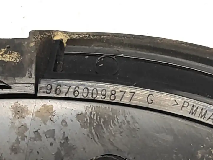 Peugeot 208 (2012 - 2015) 9676009877G Молдинги задней двери — фото 6