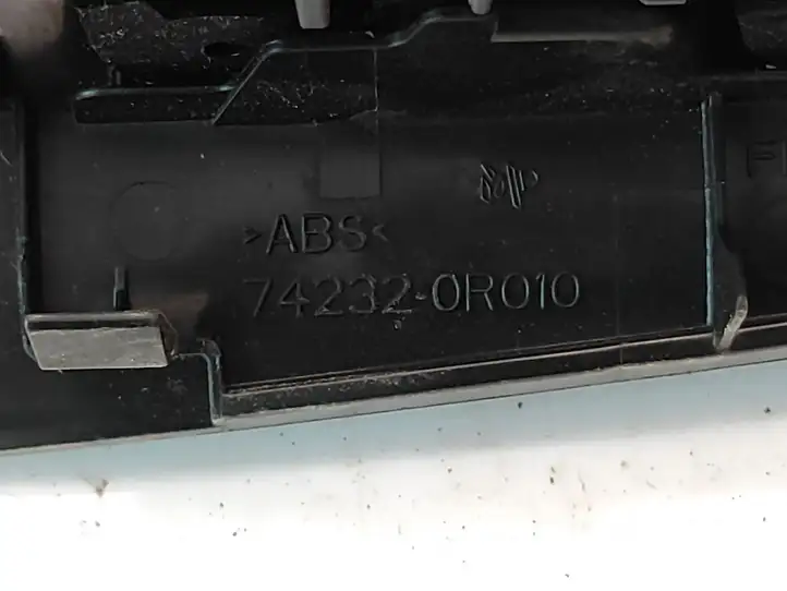 Toyota RAV 4 (XA30) (2006 - 2016) 742320R010 Блок кнопок стеклоподъемников — фото 4