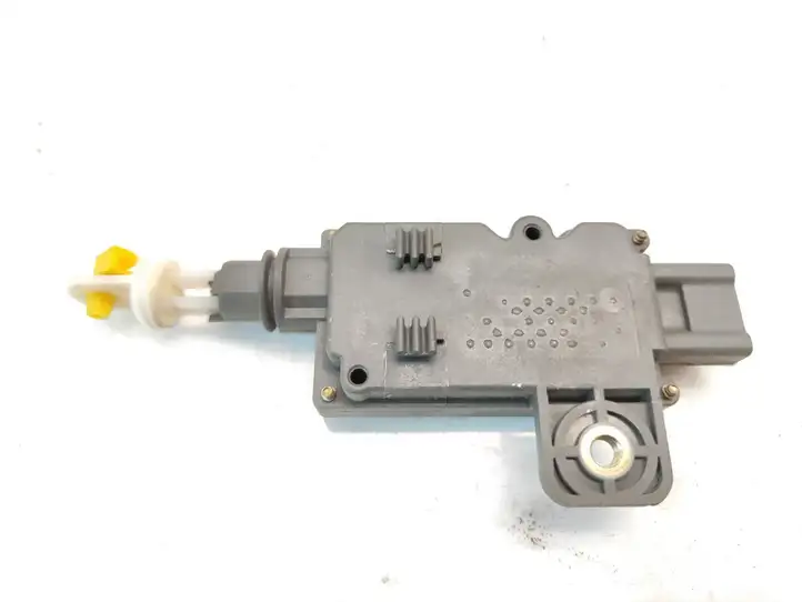 Nissan Almera (2000 - 2006) 90550BU000 Актуатор замка задней двери — фото 4