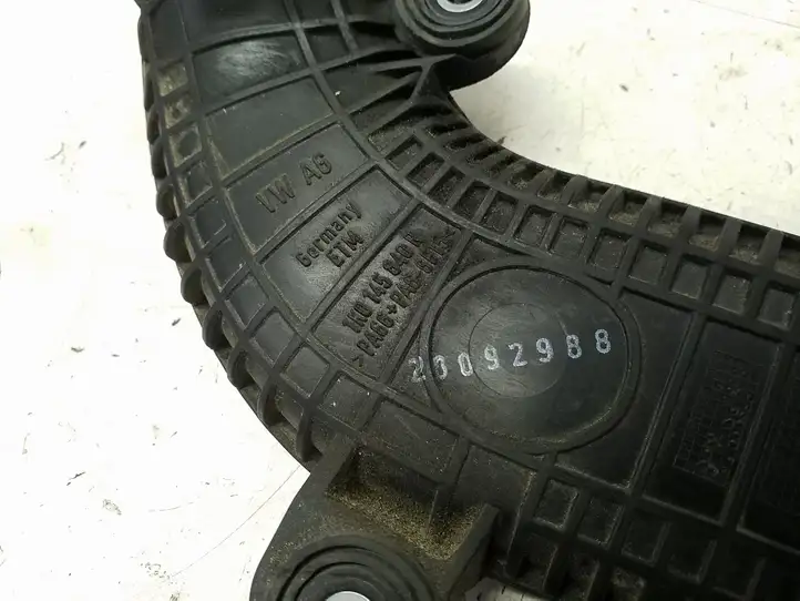 Volkswagen Tiguan (2011 - 2016) 1K0145840R Трубка подачи воздуха — фото 4