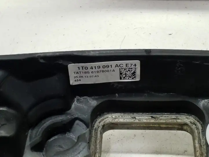 Volkswagen Tiguan (2011 - 2016) 1T0419091AC Руль — фото 3