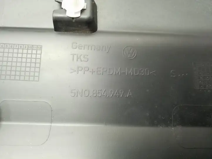 Volkswagen Tiguan (2011 - 2016) 5N0854949A Молдинги задней двери — фото 6