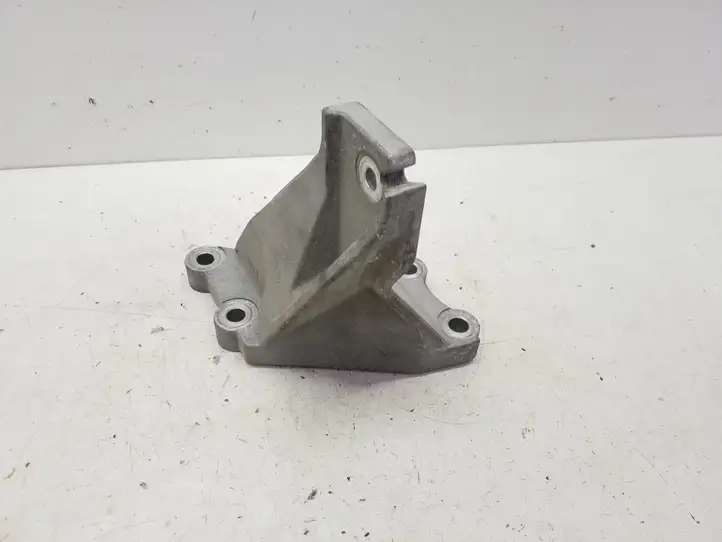 Nissan Leaf I (ZE0) (2010 - 2017) Кронштейн двигателя — фото 3