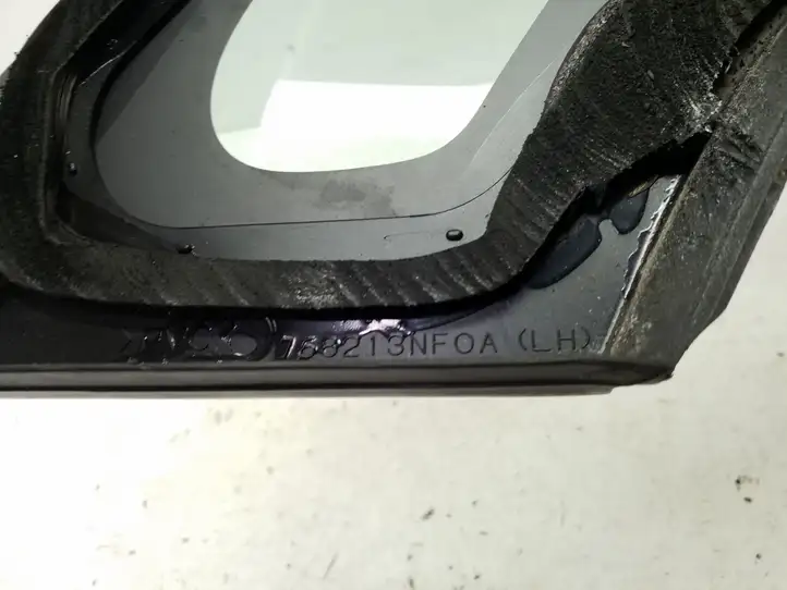 Nissan Leaf I (ZE0) (2010 - 2017) 768213NF0A Треугольное стекло кузова — фото 3