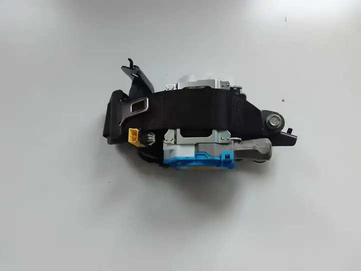 Subaru Forester SK (2018 - 2025) R074302 Задний ремень безопасности — фото 1