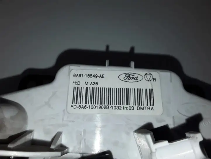 Ford Fiesta (2009 - 2012) 8A6118549AE Блок управления кондиционером — фото 3