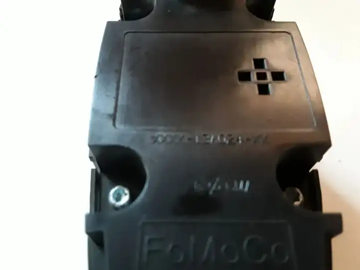 Ford Connect (2008 - 2018) XXXX13A024XX Включатель фонарей — фото 3