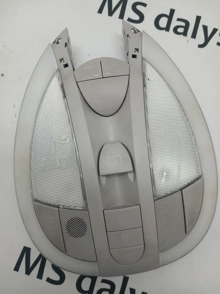 Mercedes-Benz E W211 (2002 - 2009) A2118206001 Передняя подсветка — фото 6