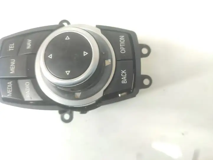 BMW X1 E84 (2009 - 2015) 9285443 Контроллер мультимедийной системы — фото 6