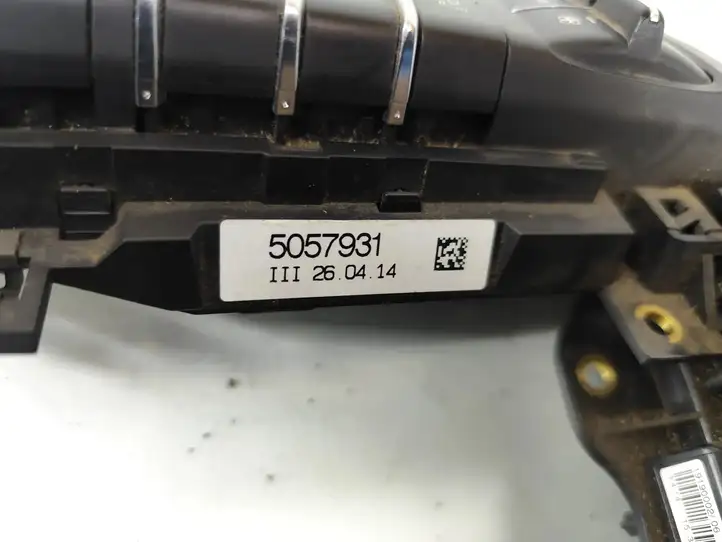 Porsche Macan (95B) (2014 - 2018) 95B907041R Блок кнопок на панели — фото 6