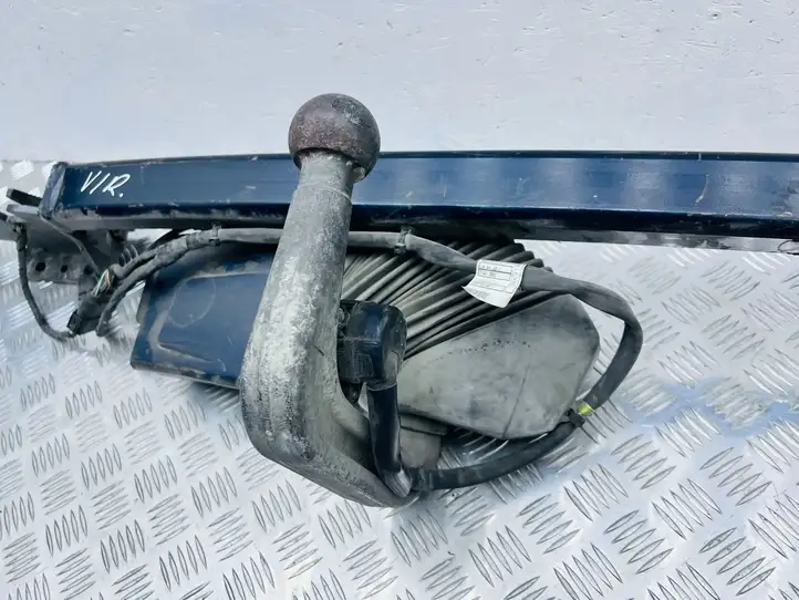 BMW 5 E60 E61 (2004 - 2010) 6795730 Съемный буксировочный крюк — фото 10