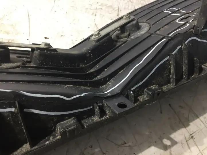 Tesla Model S (2012 - 2016) 600819200G Воздуховод салонного фильтра — фото 4