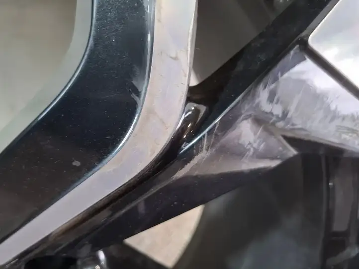 Audi Q8 (2018 - ) 4M8601025AP Легкосплавный колесный диск R23 — фото 12
