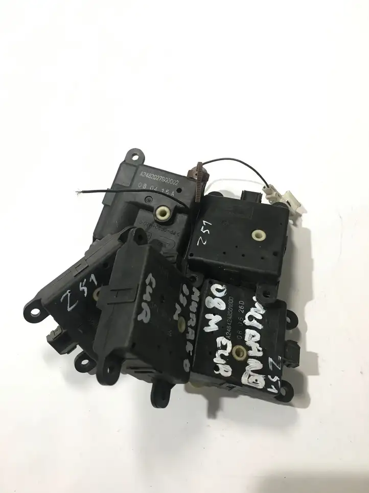 Nissan Murano Z51 (2009 - 2016) 3K01030851 Двигатель задвижки потока воздуха — фото 1