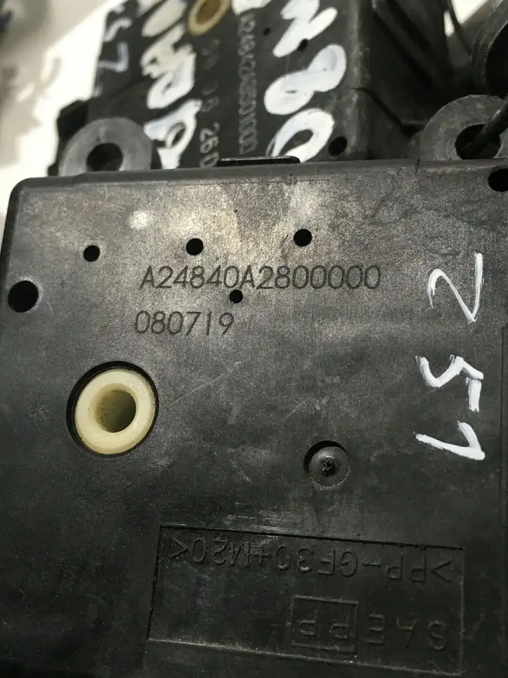 Nissan Murano Z51 (2009 - 2016) 3K01030851 Двигатель задвижки потока воздуха — фото 8
