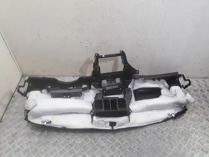 Subaru Legacy (2003 - 2009) Панель приборов — фото 2