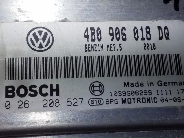 Volkswagen PASSAT B5.5 (2001 - 2005) 4B0906018DQ Блок управления двигателем (ECU) — фото 2