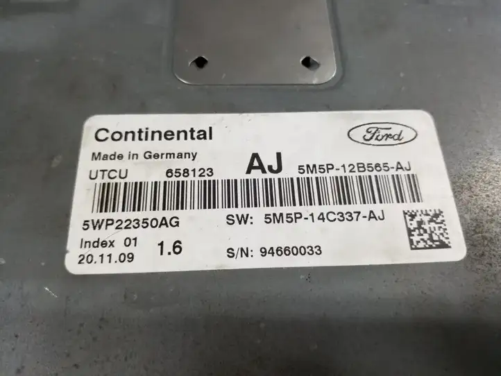 Ford Focus (2008 - 2011) 5WP22350AG Блок управления двигателем (ECU) — фото 4