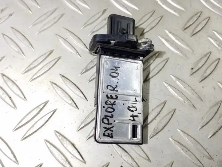 Ford Explorer (2005 - 2010) 3L3A12B579BA Датчик массового расхода воздуха — фото 2