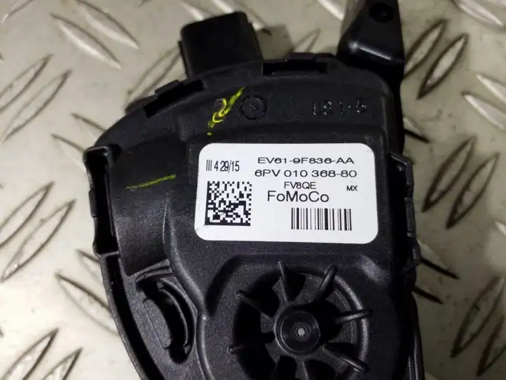 Ford Focus (2011 - 2015) 6PV01036880 Педаль акселератора — фото 3