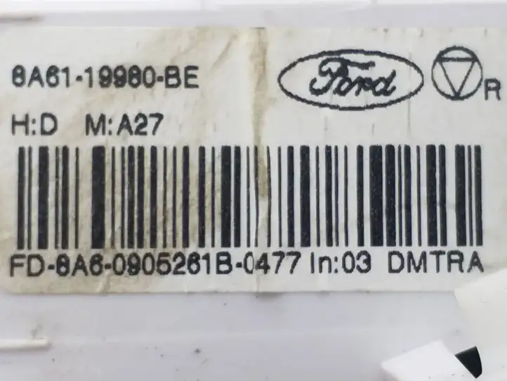 Ford Fiesta (2009 - 2012) 8A6119980BE Кнопка кондиционера — фото 4