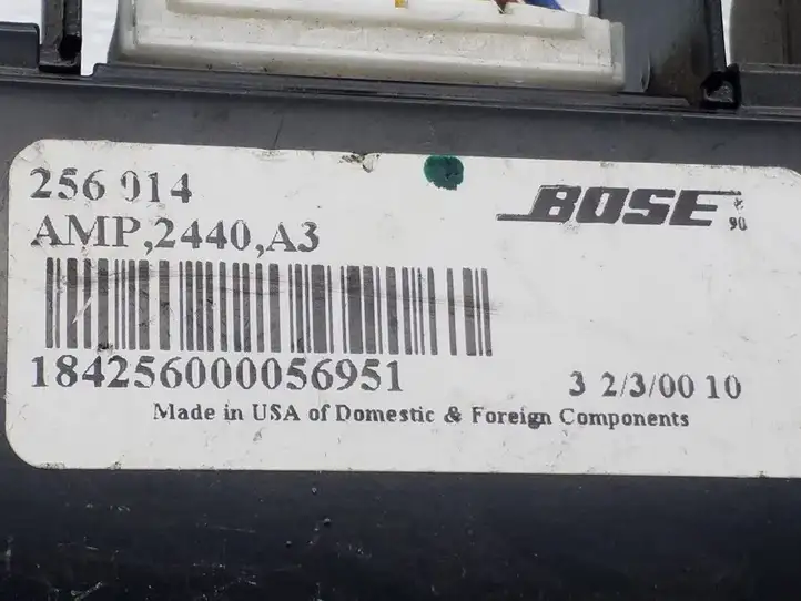 Audi A3/S3 8L (2000 - 2003) 8L0035223 Усилитель звука — фото 3