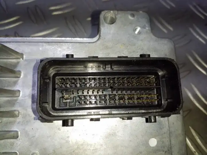 Opel Meriva B (2010 - 2014) 12647212 Блок управления двигателем (ECU) — фото 3