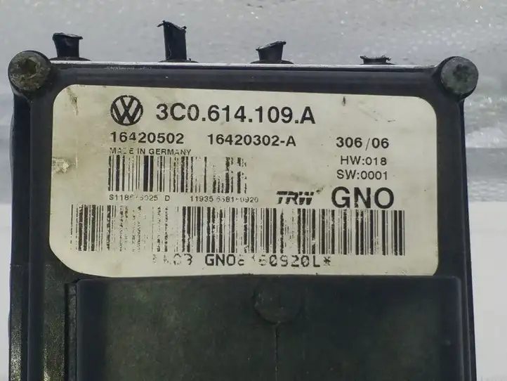 Volkswagen PASSAT B6 (2005 - 2010) 3C0614109A ABS блок — фото 3