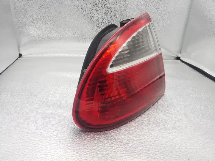 Seat Leon (1M) (1998 - 2006) 1M6945257 Задний фонарь в кузове — фото 2