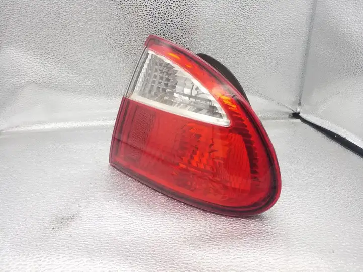 Seat Leon (1M) (1998 - 2006) 1M6945112 Задний фонарь в кузове — фото 3