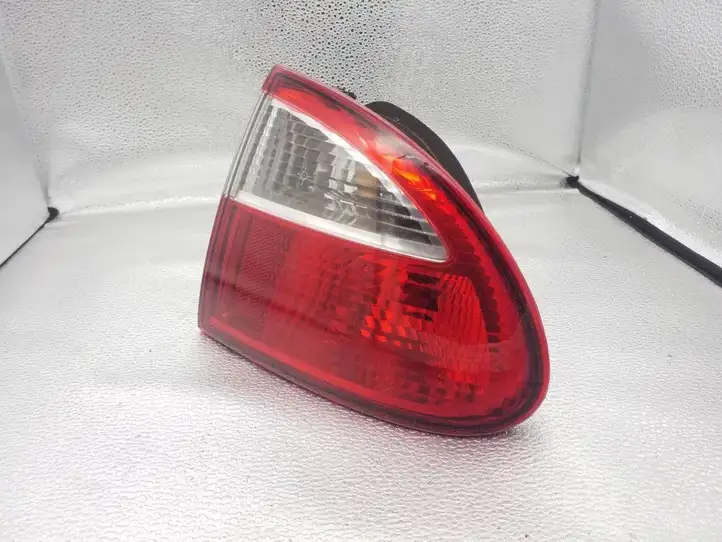 Seat Leon (1M) (1998 - 2006) 1M6945258 Задний фонарь в кузове — фото 2