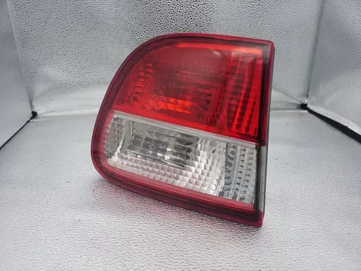 Seat Leon (1M) (1998 - 2006) 1M6945259 Задний фонарь в крышке багажника — фото 1