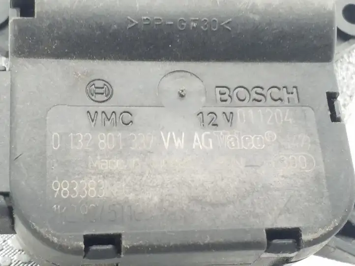 Audi A3/S3 8P (2003 - 2005) 0132801339 Двигатель задвижки потока воздуха — фото 2