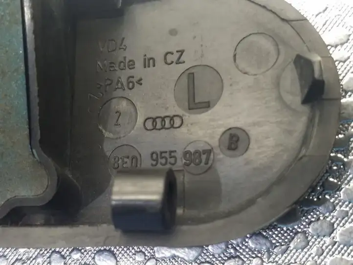 Audi A4 S4 B6 8E 8H (2000 - 2006) 8E0955987B Форсунка омывателя лобового стекла — фото 3