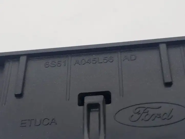 Ford Fusion (2006 - 2012) 6S61A045L56AD Прочие детали салона — фото 2