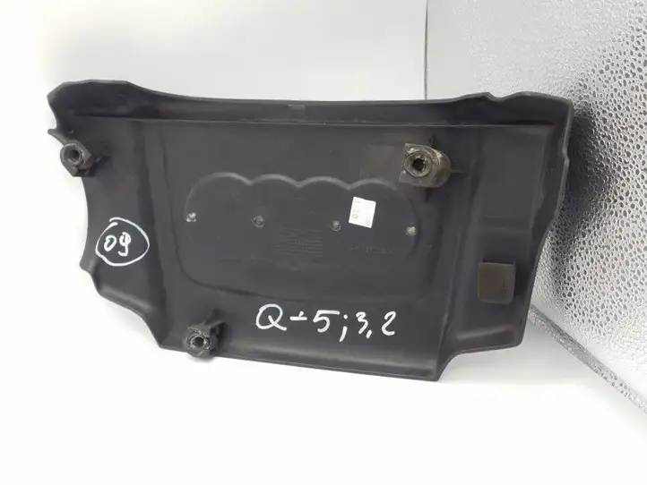 Audi Q5 SQ5 (2008 - 2012) 06E103926G Крышка двигателя декоративная — фото 2