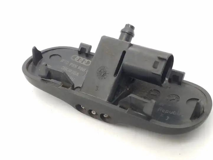Audi A4 S4 B8 8K (2011 - 2015) 8T0955988B Форсунка омывателя лобового стекла — фото 2