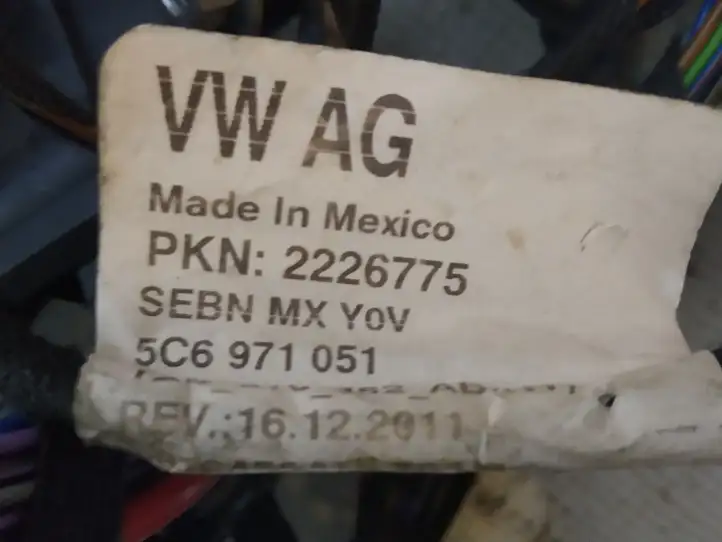 Volkswagen Jetta VI (2011 - 2018) 5C0971650D Прочая электропроводка — фото 2