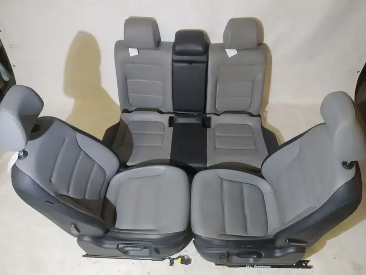 Volkswagen Jetta VI (2011 - 2018) Комплект отделки дверей — фото 8