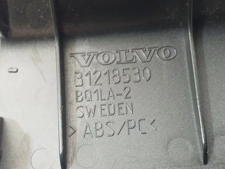 Volvo S60 (2010 - 2013) 31218530 Прочие детали салона — фото 3