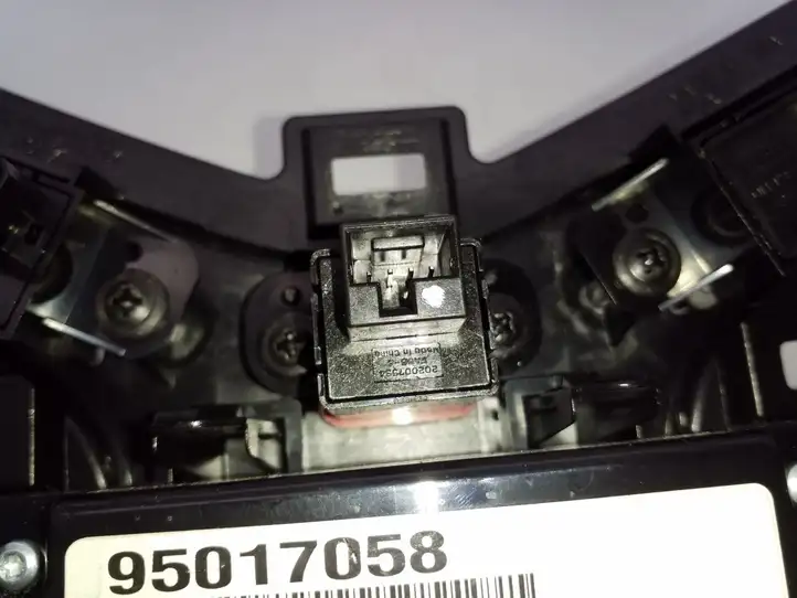 Chevrolet Cruze (2009 - 2012) 95017058 Блок управления климат-контролем — фото 4