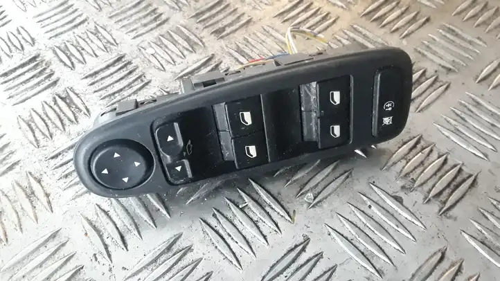 Citroen C4 I Picasso (2006 - 2013) 96639383 Блок кнопок стеклоподъемников — фото 1