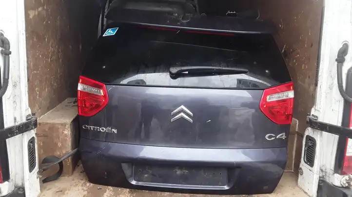 Citroen C4 I Picasso (2006 - 2013) Крышка багажника — фото 1