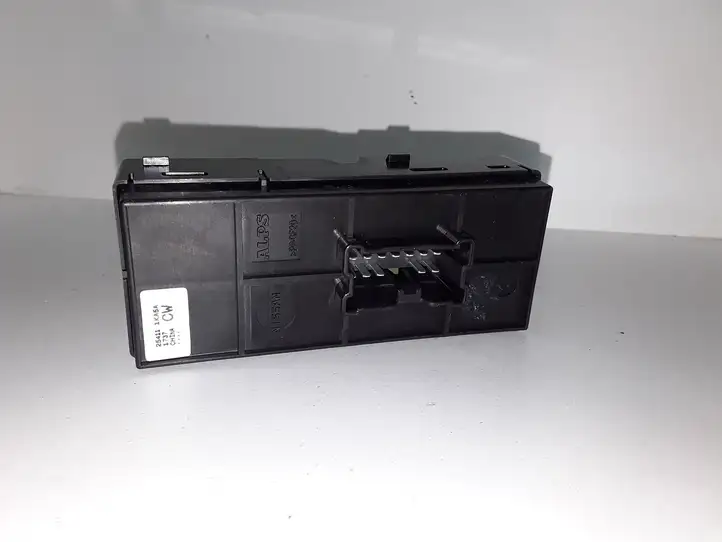 Nissan Juke I F15 (2010 - 2018) 254111KA5A Блок кнопок стеклоподъемников — фото 2