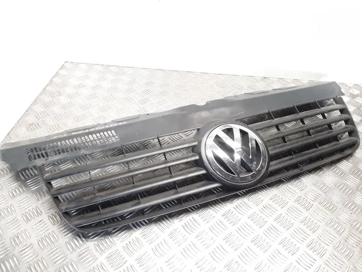 Volkswagen Transporter - Caravelle T5 (2003 - 2009) 7H0807101 Верхняя решетка радиатора — фото 1