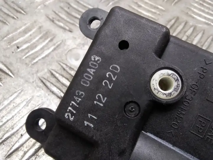 Nissan Qashqai (2010 - 2013) 2774300A03 Двигатель задвижки потока воздуха — фото 3
